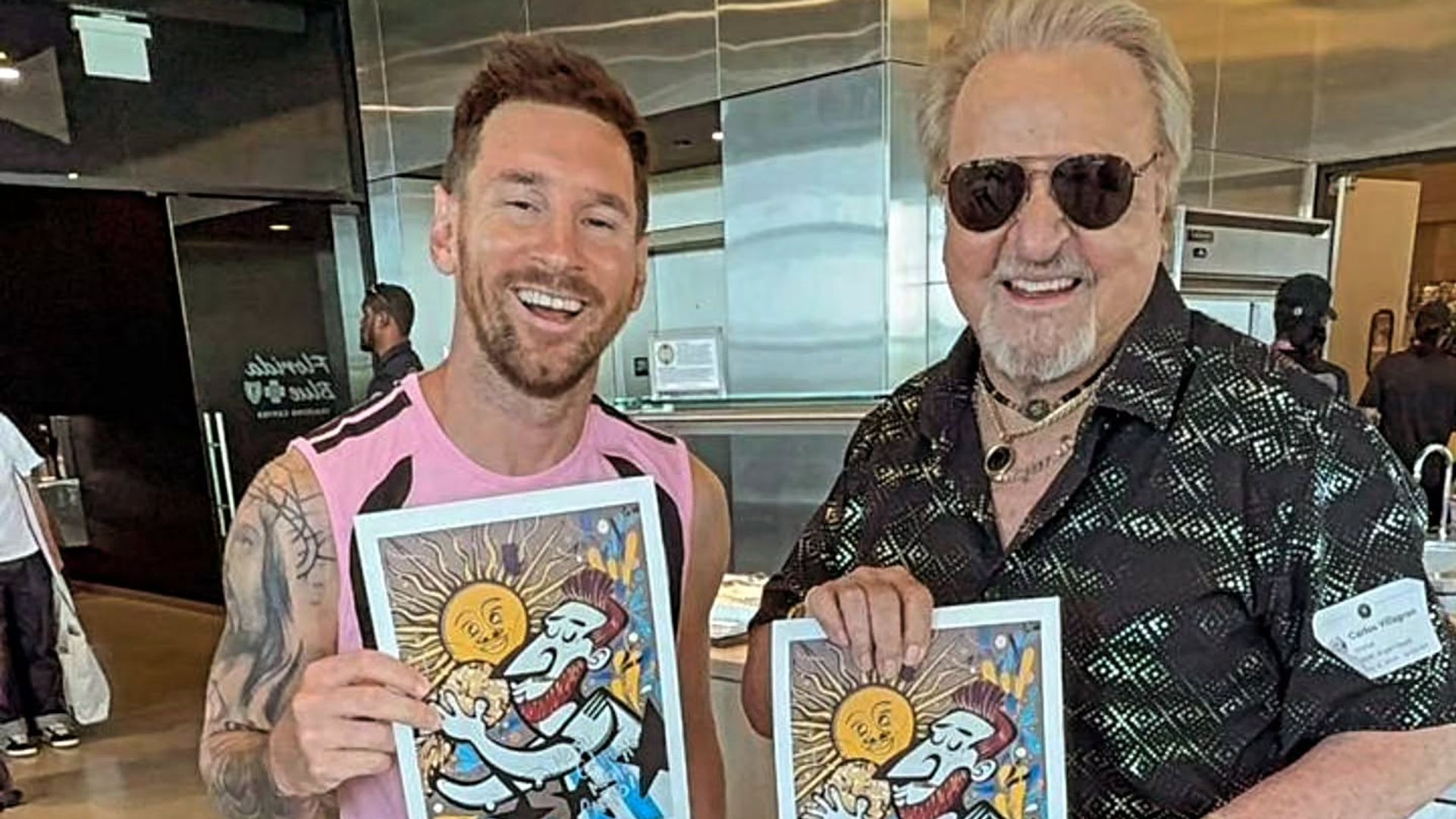 ¡Histórico! 'Kiko' y Messi, se dieron un abrazo que conmueve al mundo